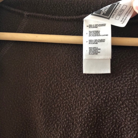 The North Face Girls Fleece Jacket - Picture 8 of 10